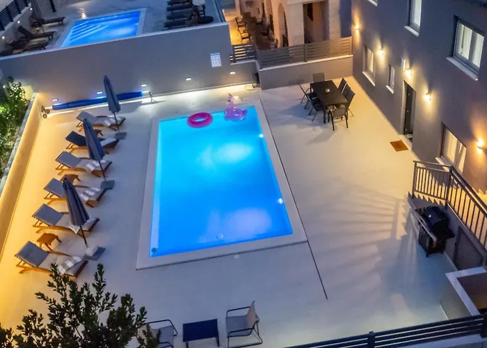 Luxury Lorena - Private Heated Pool - *