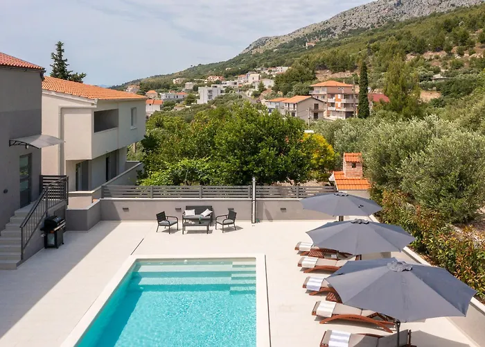Luxury Lorena - Private Heated Pool - *