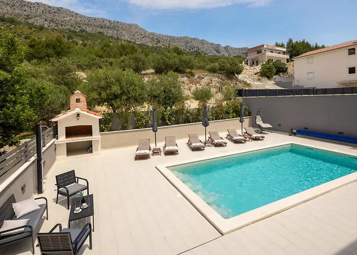 Luxury Lorena - Private Heated Pool - * Jesenice (Split-Dalmatia)