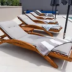 Διαμέρισμα Luxury Lorena - Private Heated Pool - *