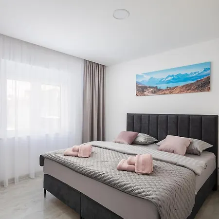 Luxury Lorena - Private Heated Pool - * Jesenice (Split-Dalmatia)