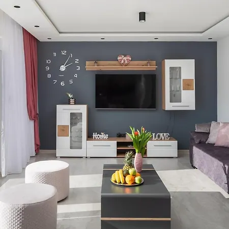 Luxury Lorena - Private Heated Pool - Apartment *