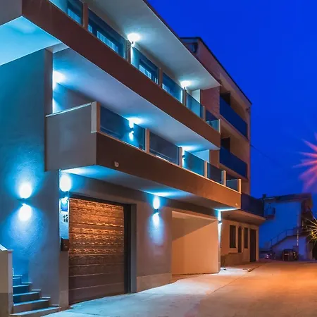 Luxury Lorena - Private Heated Pool - Apartment *