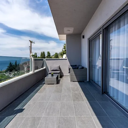 Luxury Lorena - Private Heated Pool - Jesenice (Split-Dalmatia)