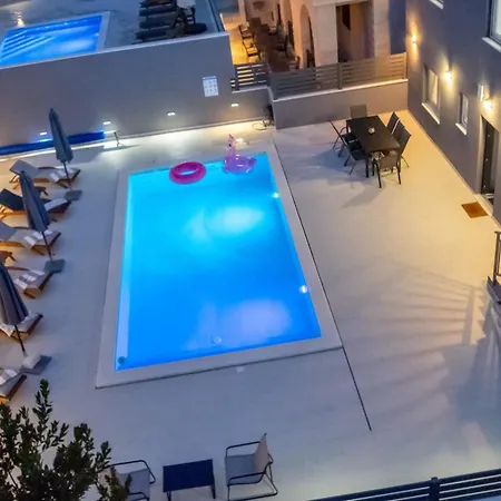 Luxury Lorena - Private Heated Pool - *