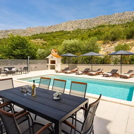 Luxury Lorena - Private Heated Pool - *