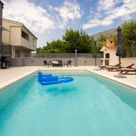 Luxury Lorena - Private Heated Pool - Jesenice (Split-Dalmatia)