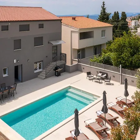 Luxury Lorena - Private Heated Pool - Apartment