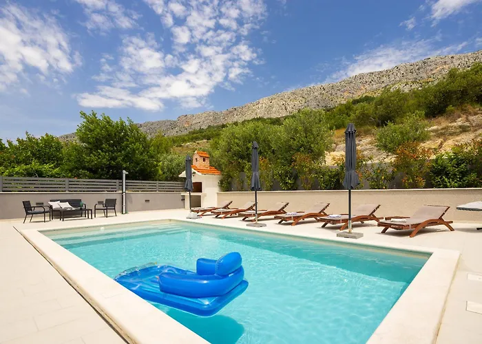 Apartmán Luxury Lorena - Private Heated Pool - *